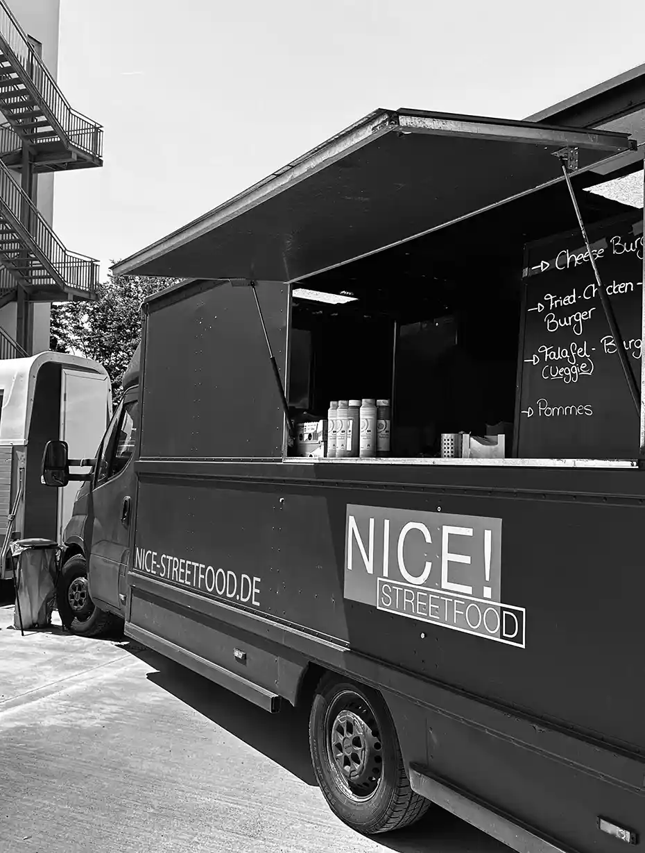 NICE! Streetfood Team in Aktion